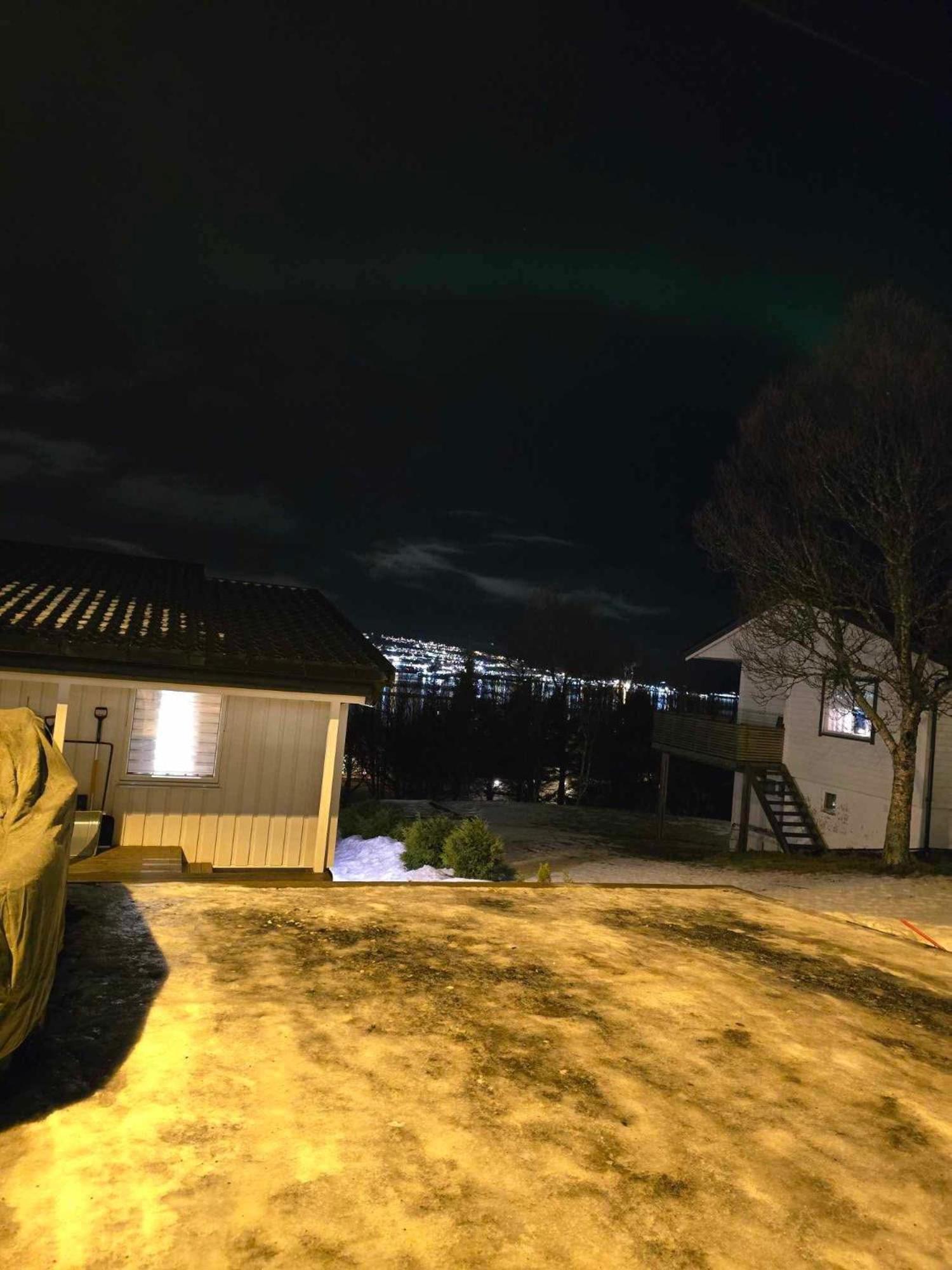 Leilighet Med Fantastisk Utsikt. Tromso Exterior photo